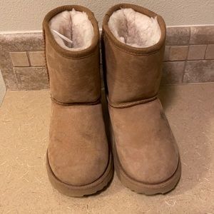 Ugg boots, size 12 little girl